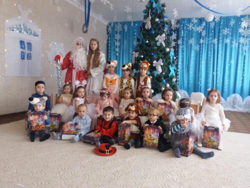 Утренник посвященный Новому году в Первой младшей группе Ласточки 25.12.2019г